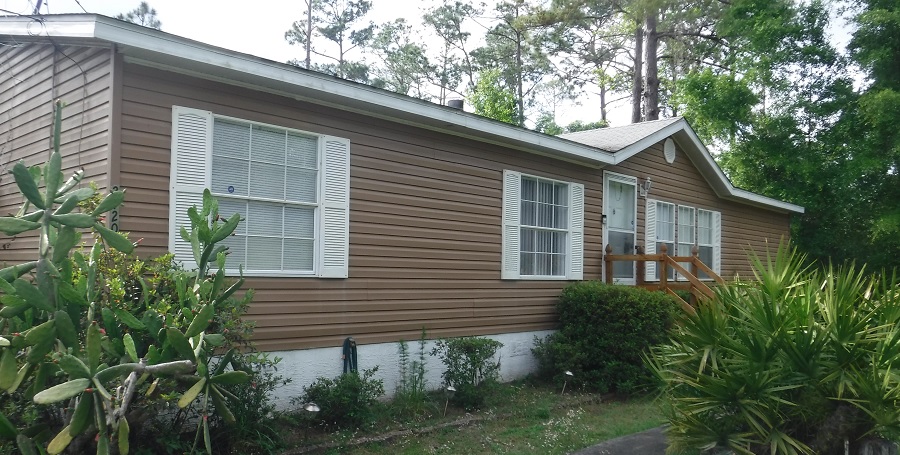 Manufactured home in Florida certified for an FHA loan by our engineering company.